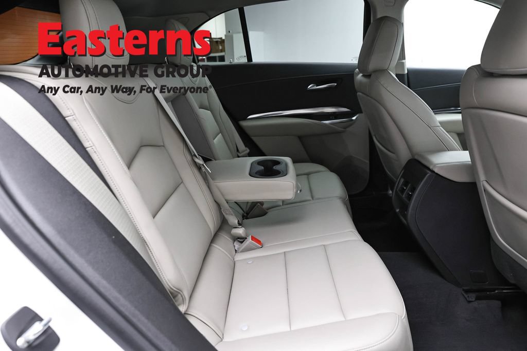 Used 2019 Cadillac XT4 Luxury AWD/4WD image 22