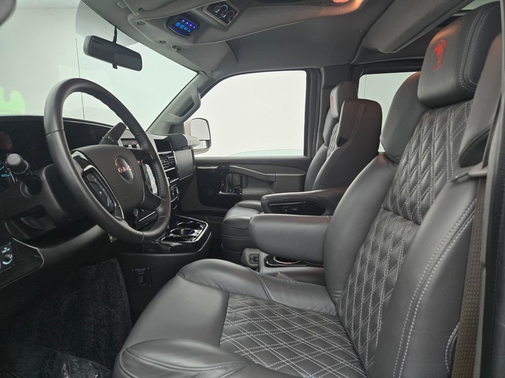 Used 2023 GMC Savana 2500 image 16