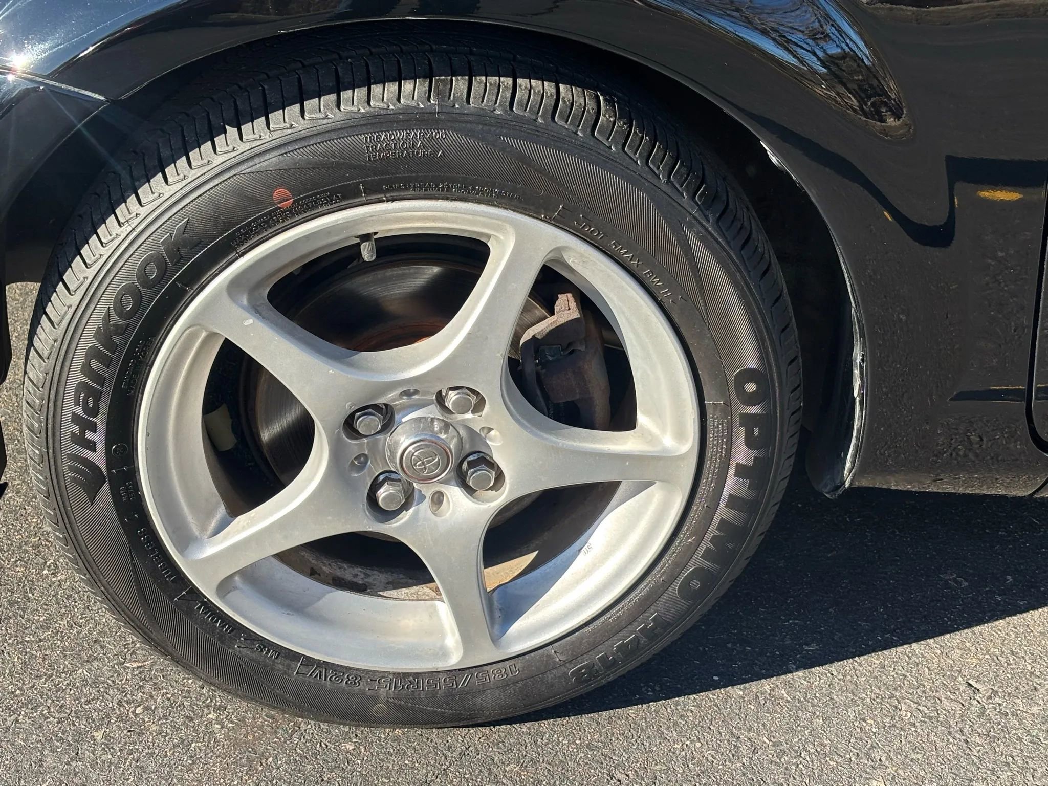 Used 2002 Toyota MR2 image 35