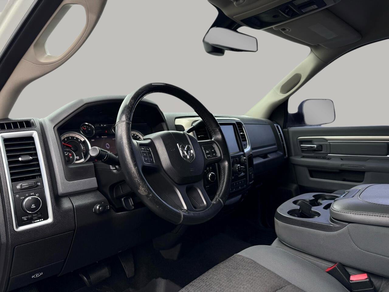 Used 2013 RAM 3500 Big Horn AWD/4WD image 10