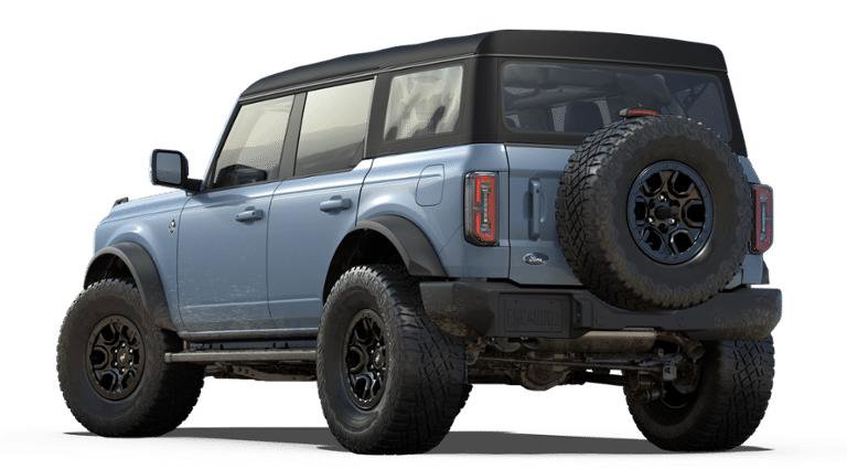 New 2025 Ford Bronco Outer Banks w/ Sasquatch Package image 2
