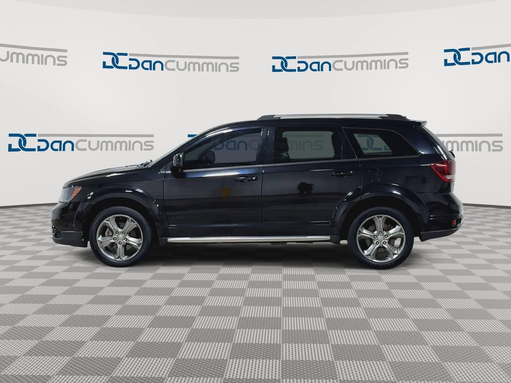 Used 2017 Dodge Journey Crossroad FWD image 5