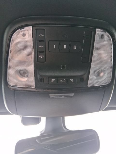 Used 2025 Dodge Durango R/T AWD/4WD image 33