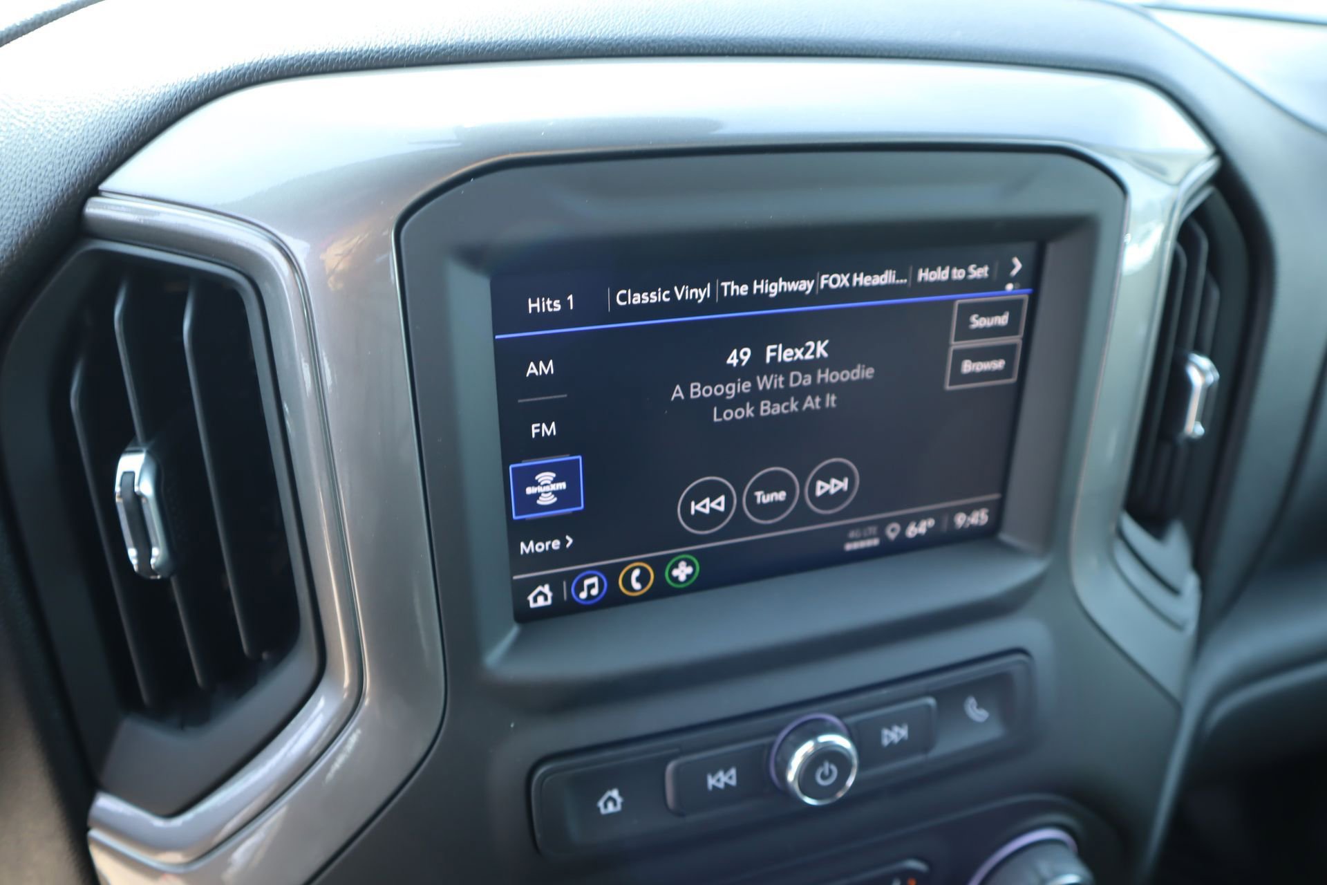 New 2026 Chevrolet Silverado 2500 Custom w/ Custom Value Package image 7