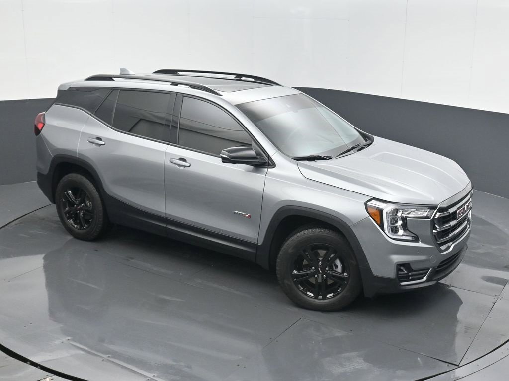Used 2024 GMC Terrain AT4 w/ Infotainment Package II image 38