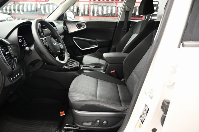 Used 2023 Kia Soul S image 10