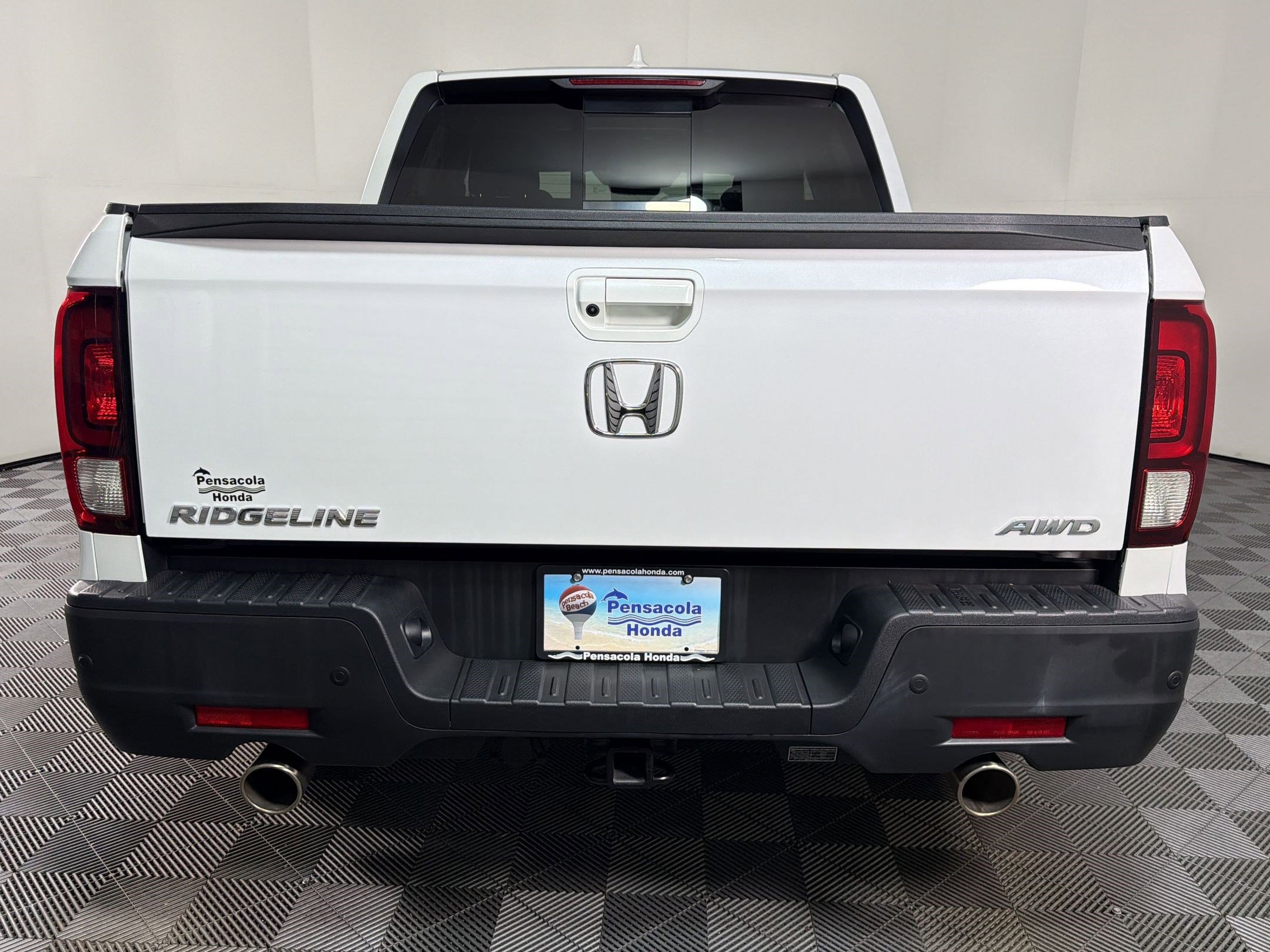 Used 2023 Honda Ridgeline RTL-E image 9