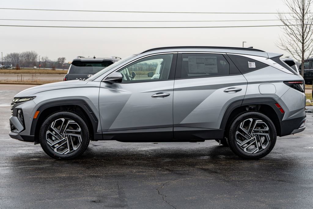 New 2025 Hyundai Tucson Limited image 4