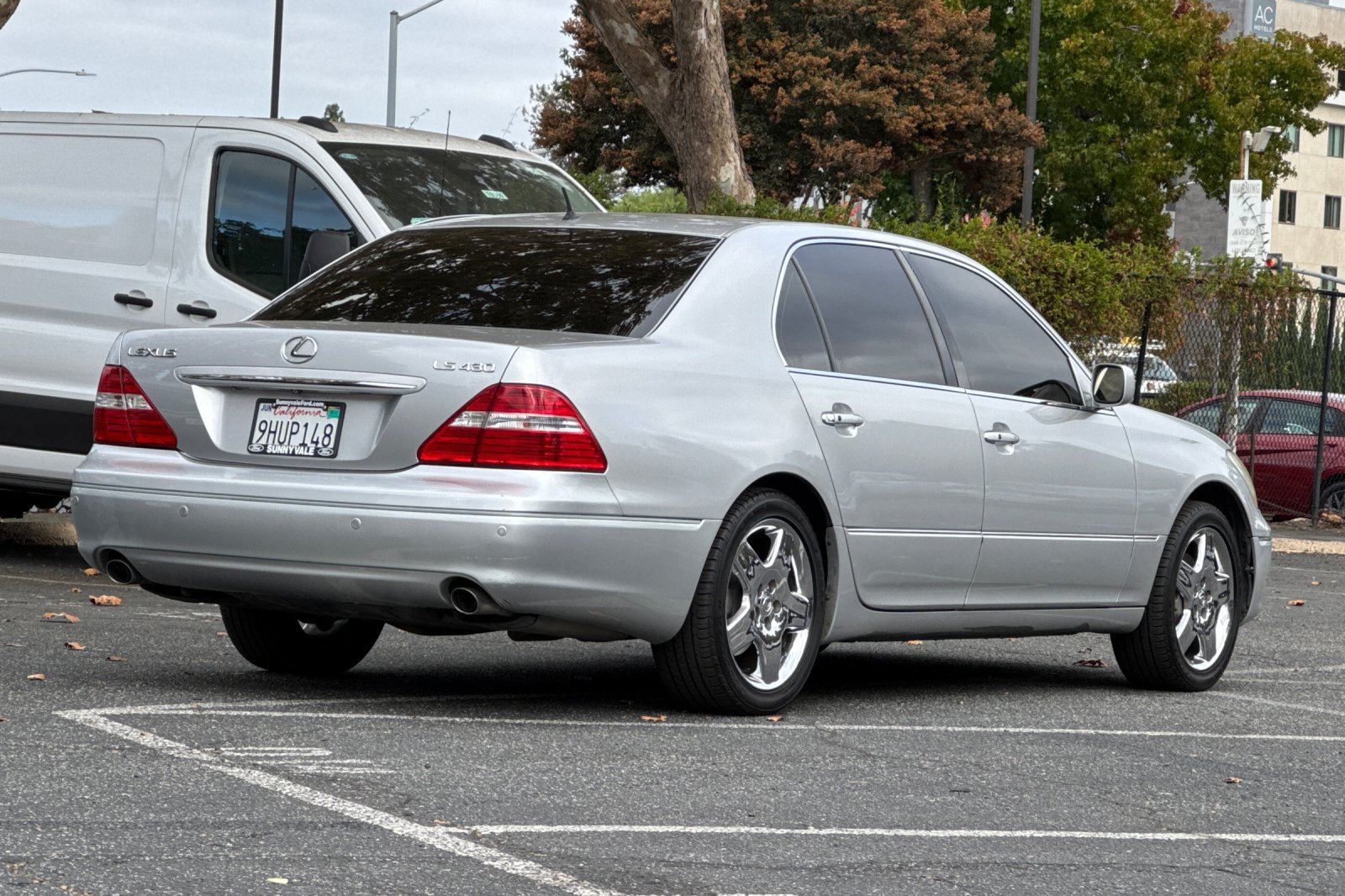 Used 2005 Lexus LS 430 w/ Modern Luxury Pkg RWD image 4