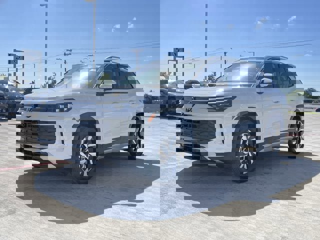 New 2026 Volkswagen Tiguan S image 2