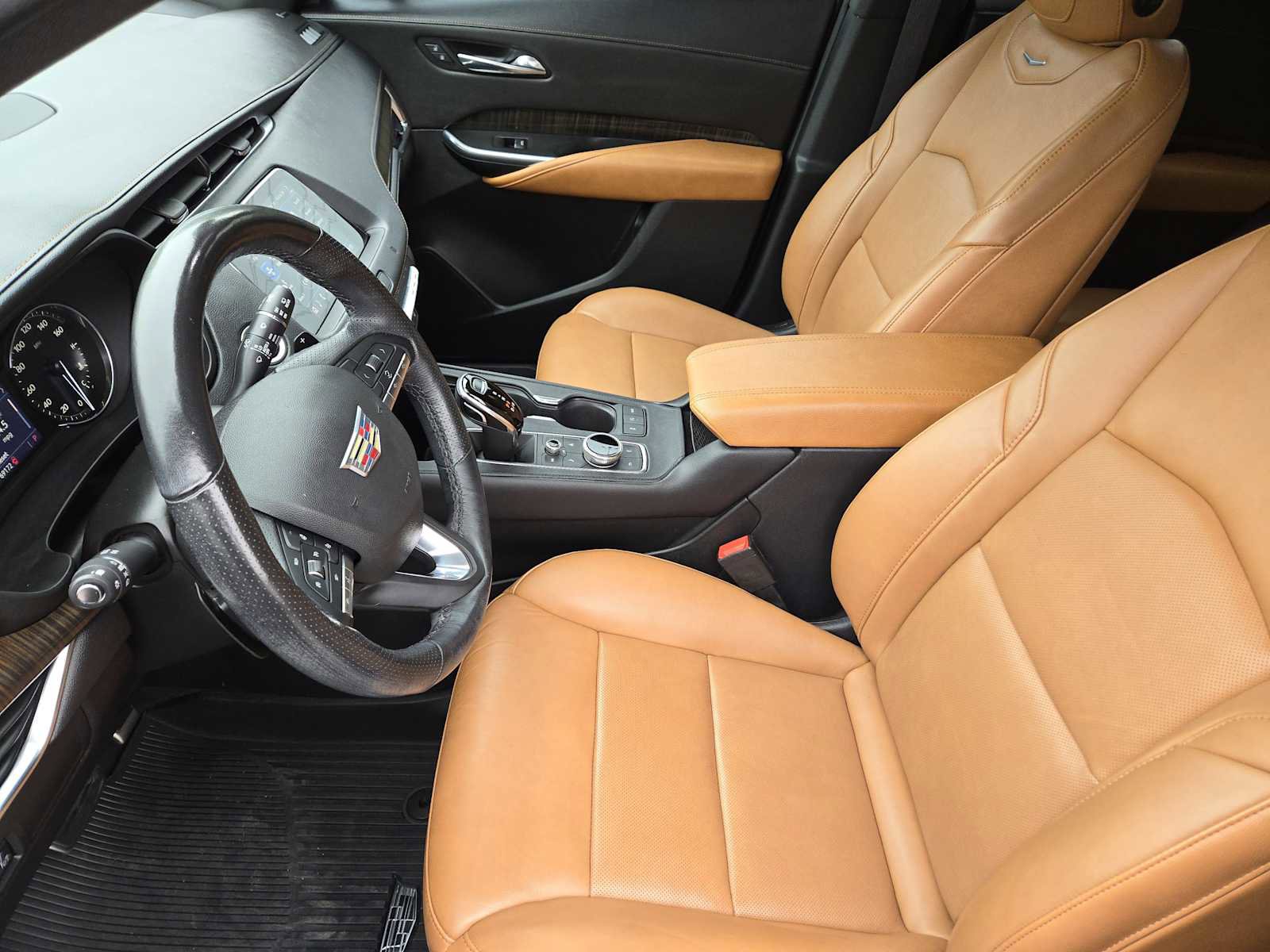 Certified 2020 Cadillac XT4 Sport FWD image 14