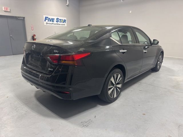 Used 2022 Nissan Altima 2.5 SV image 5