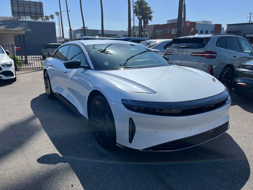 Used 2024 Lucid Air Touring AWD/4WD image 3