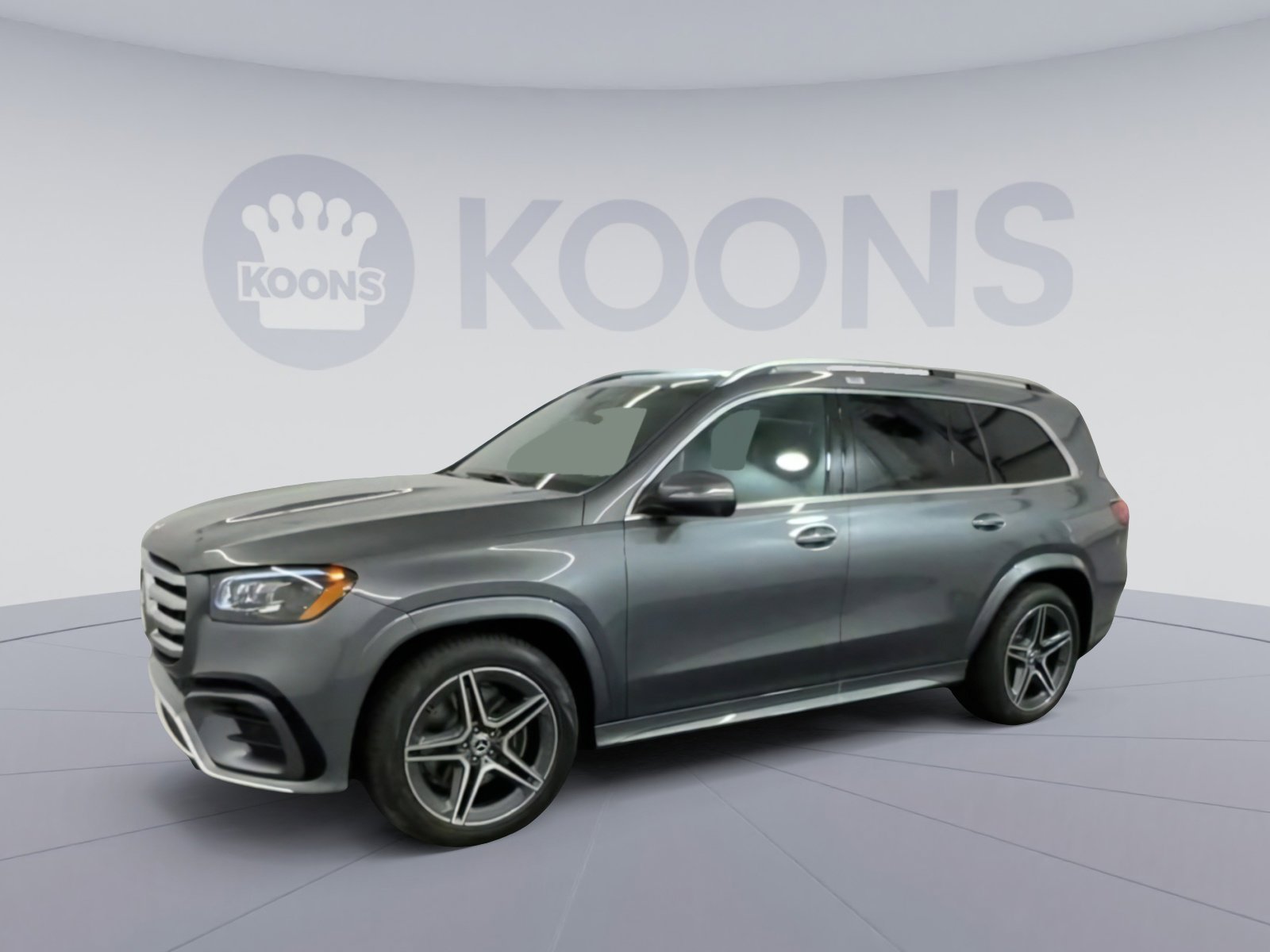 Used 2024 Mercedes-Benz GLS 450 4MATIC image 5