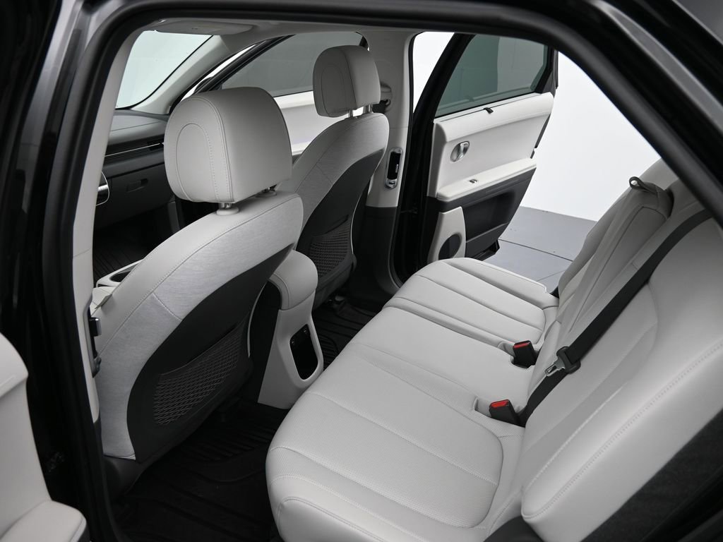 Used 2023 Hyundai Ioniq 5 Limited image 10