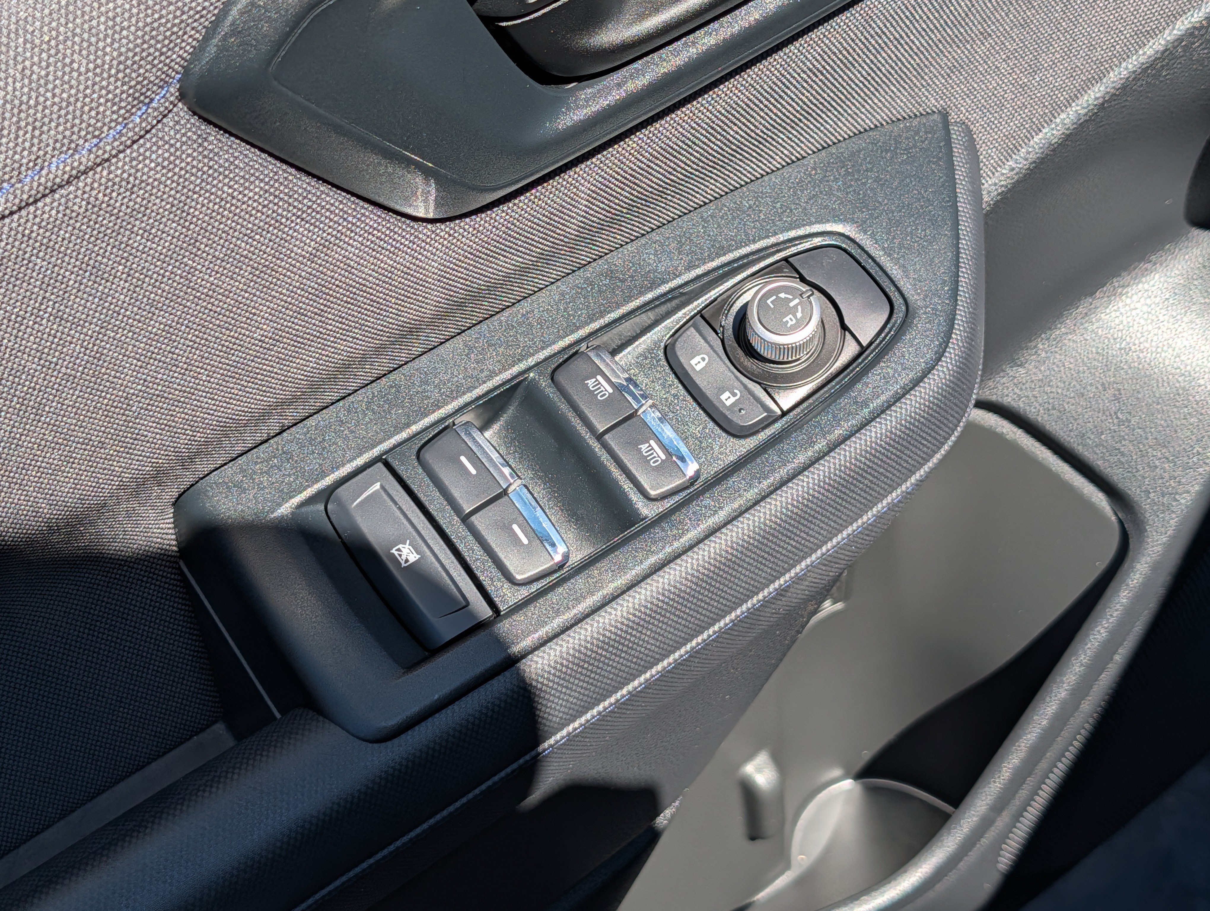 Certified 2025 Subaru Forester Premium AWD/4WD image 19