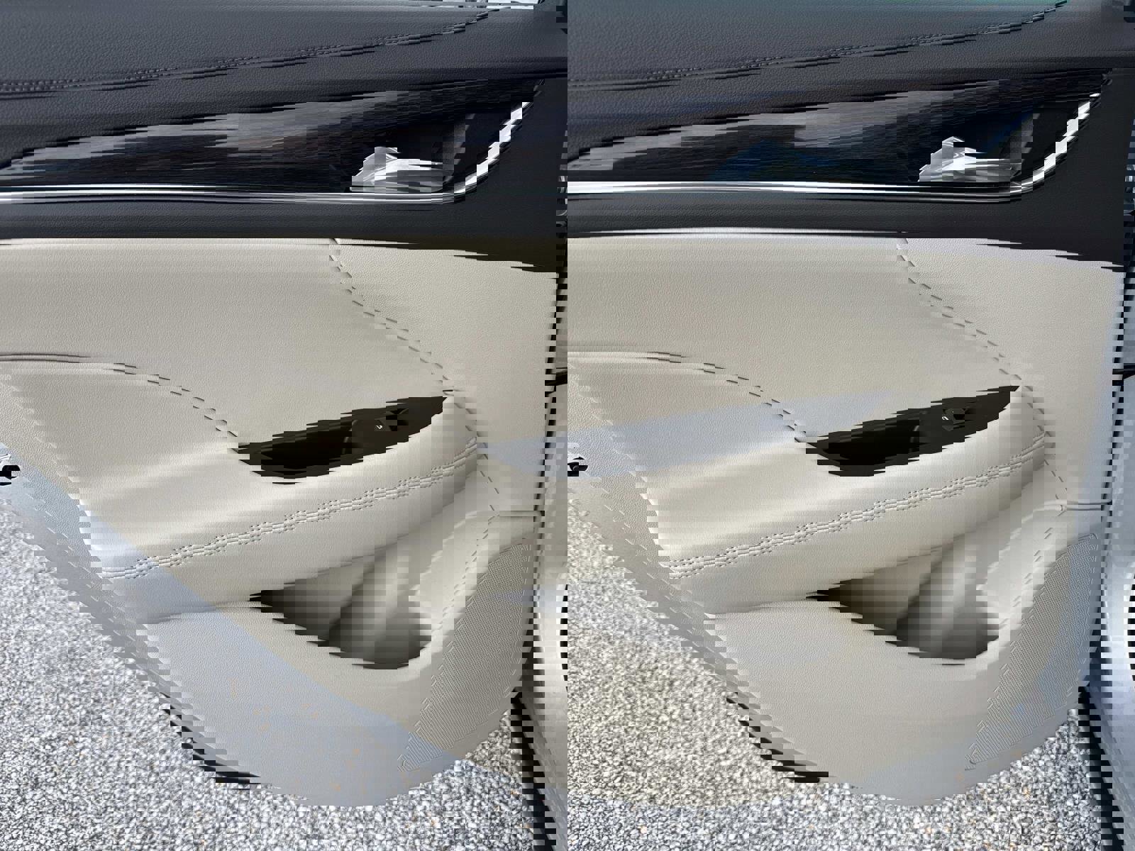 Used 2017 Buick LaCrosse Premium w/ Driver Confidence Package #2 image 11