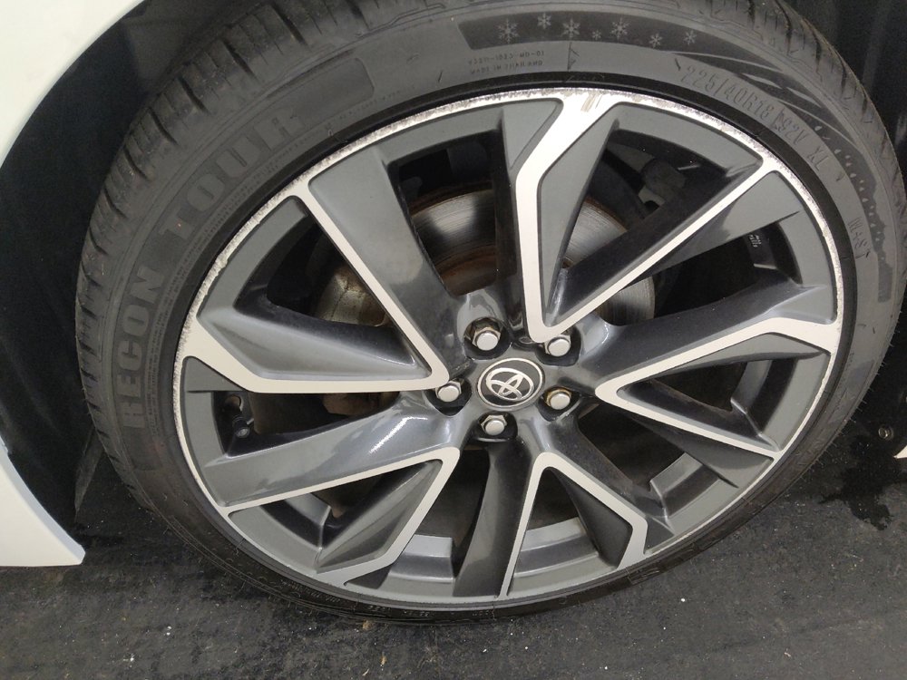 Used 2021 Toyota Corolla SE w/ SE Premium Package FWD image 31
