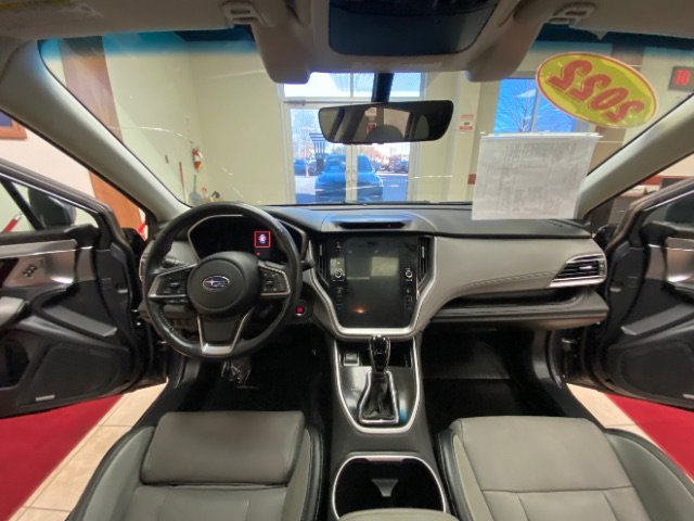 Used 2022 Subaru Outback Limited image 22