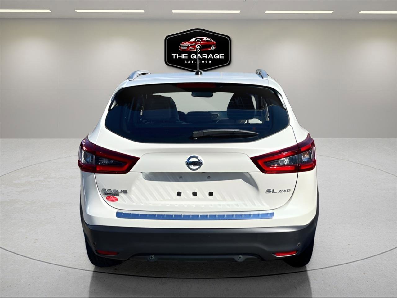 Used 2022 Nissan Rogue Sport SL w/ Premium Package image 6