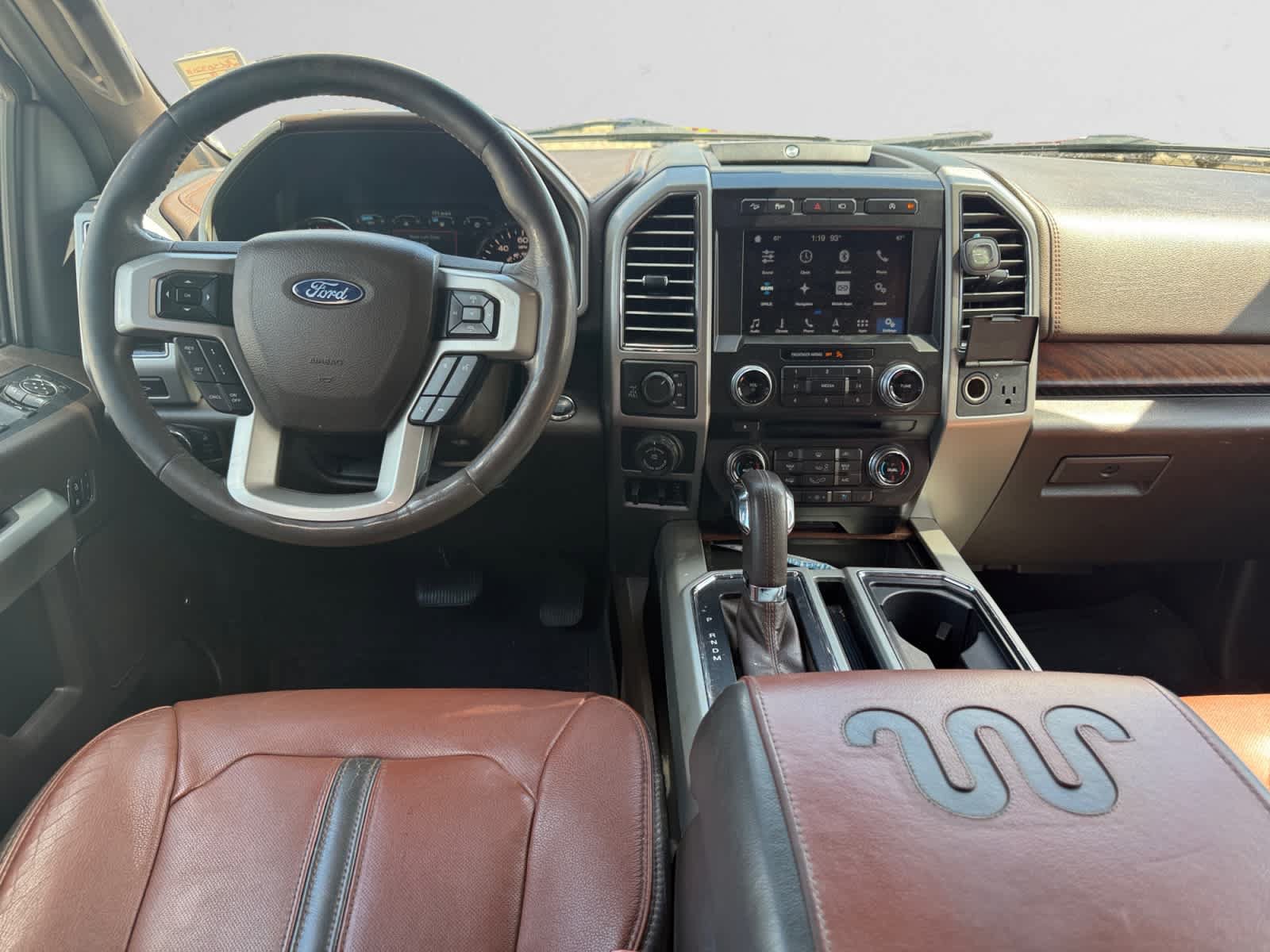 Used 2018 Ford F150 King Ranch w/ Equipment Group 601A Luxury AWD/4WD image 10