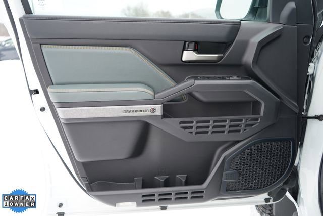 Used 2024 Toyota Tacoma Trailhunter image 9