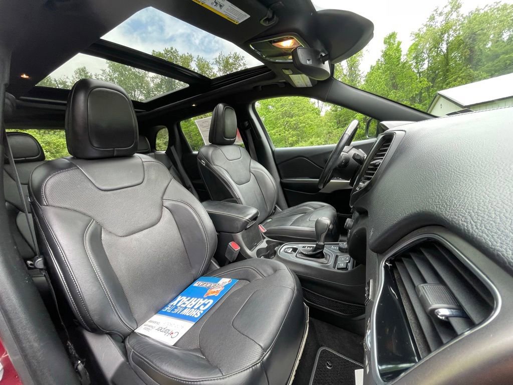 Used 2021 Jeep Cherokee Latitude Lux 80th Anniv w/ Quick Order Package 26U 80TH AWD/4WD image 12