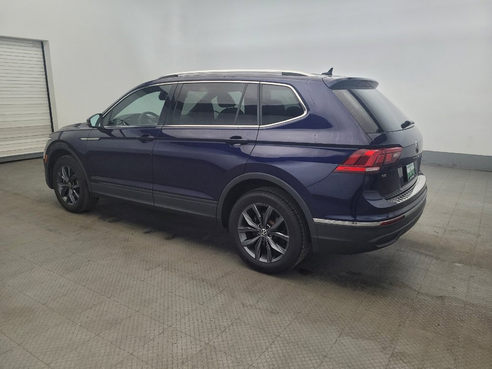 Used 2022 Volkswagen Tiguan SE image 3