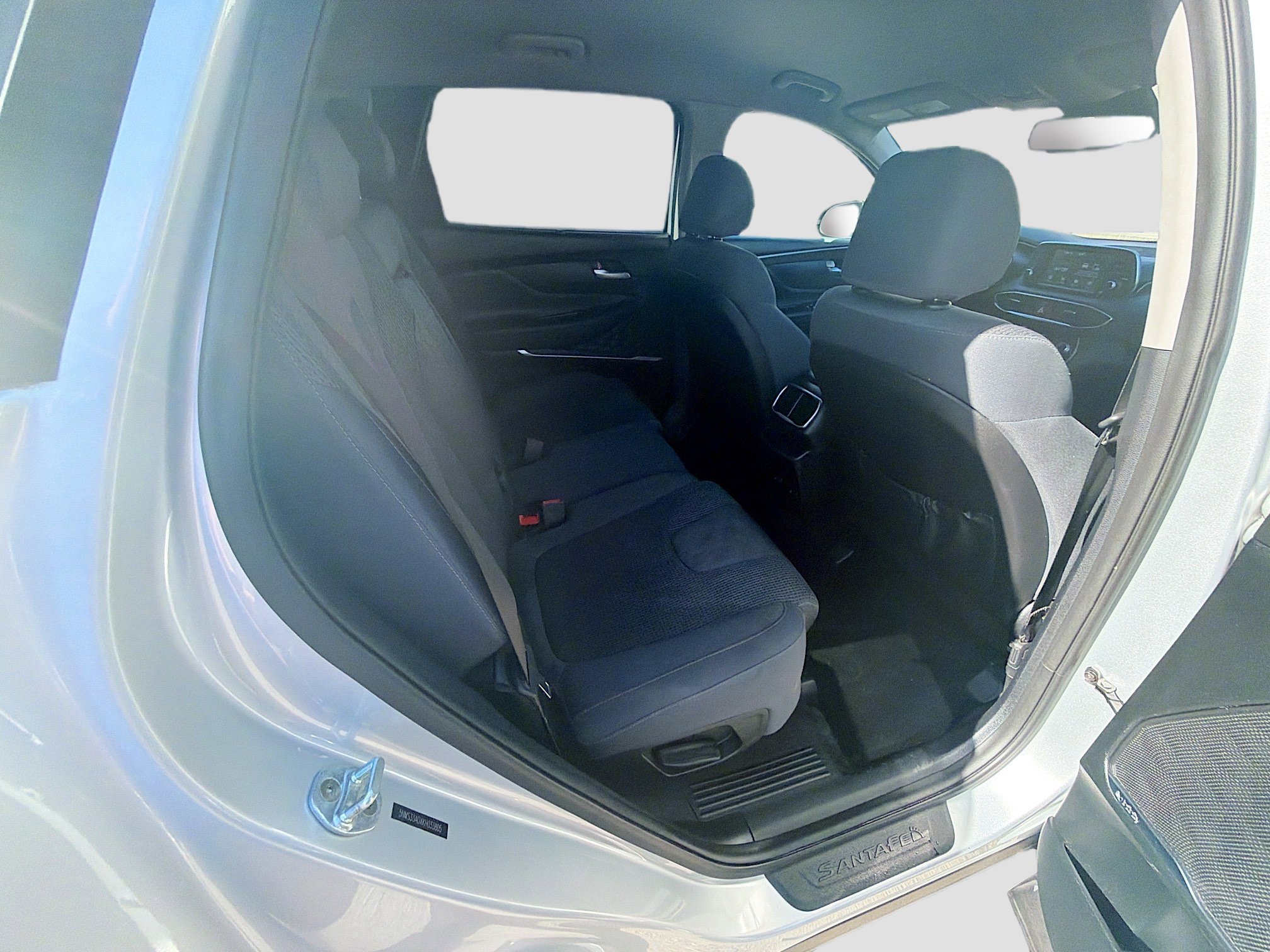 Used 2019 Hyundai Santa Fe SEL image 26