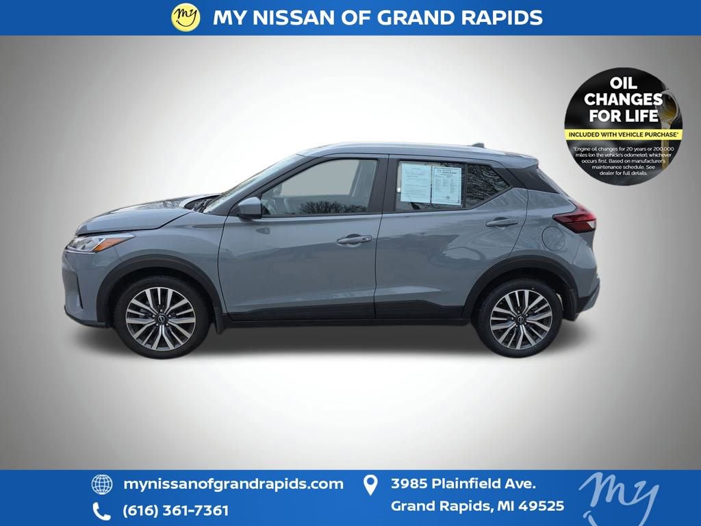 Used 2024 Nissan Kicks SV image 5
