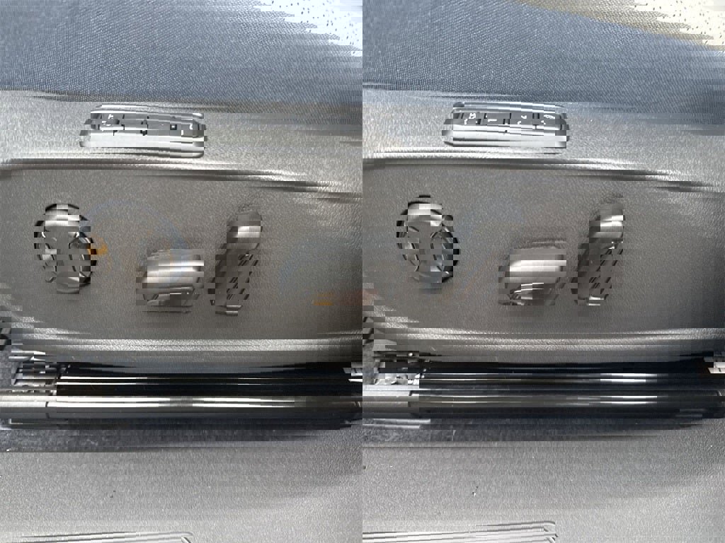 New 2025 Volkswagen ID.4 Pro S Plus image 9