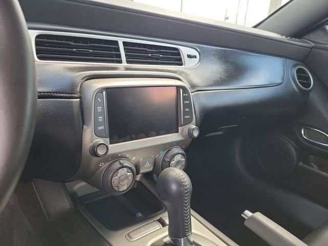 Used 2015 Chevrolet Camaro LT w/ 1LT Preferred Package RWD image 24