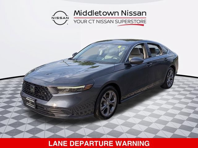 Used 2023 Honda Accord EX image 7