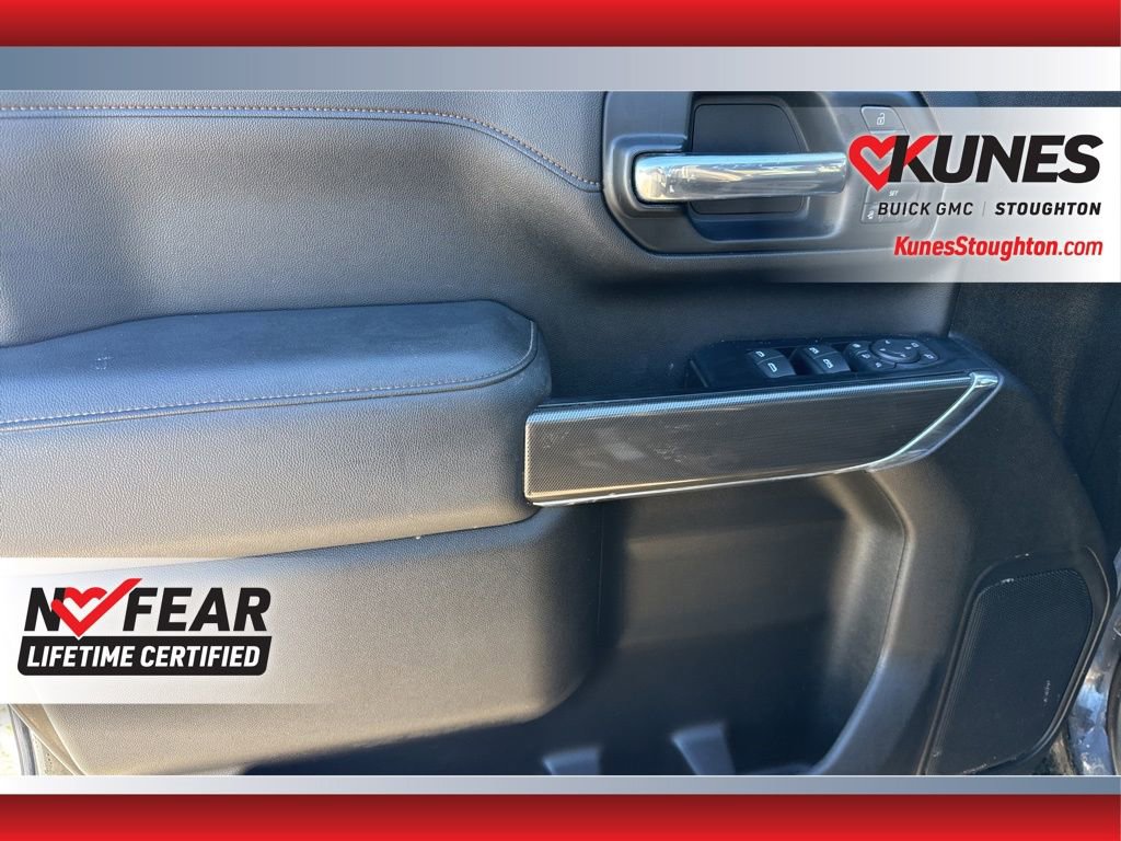 Used 2023 GMC Sierra 2500 AT4 image 19