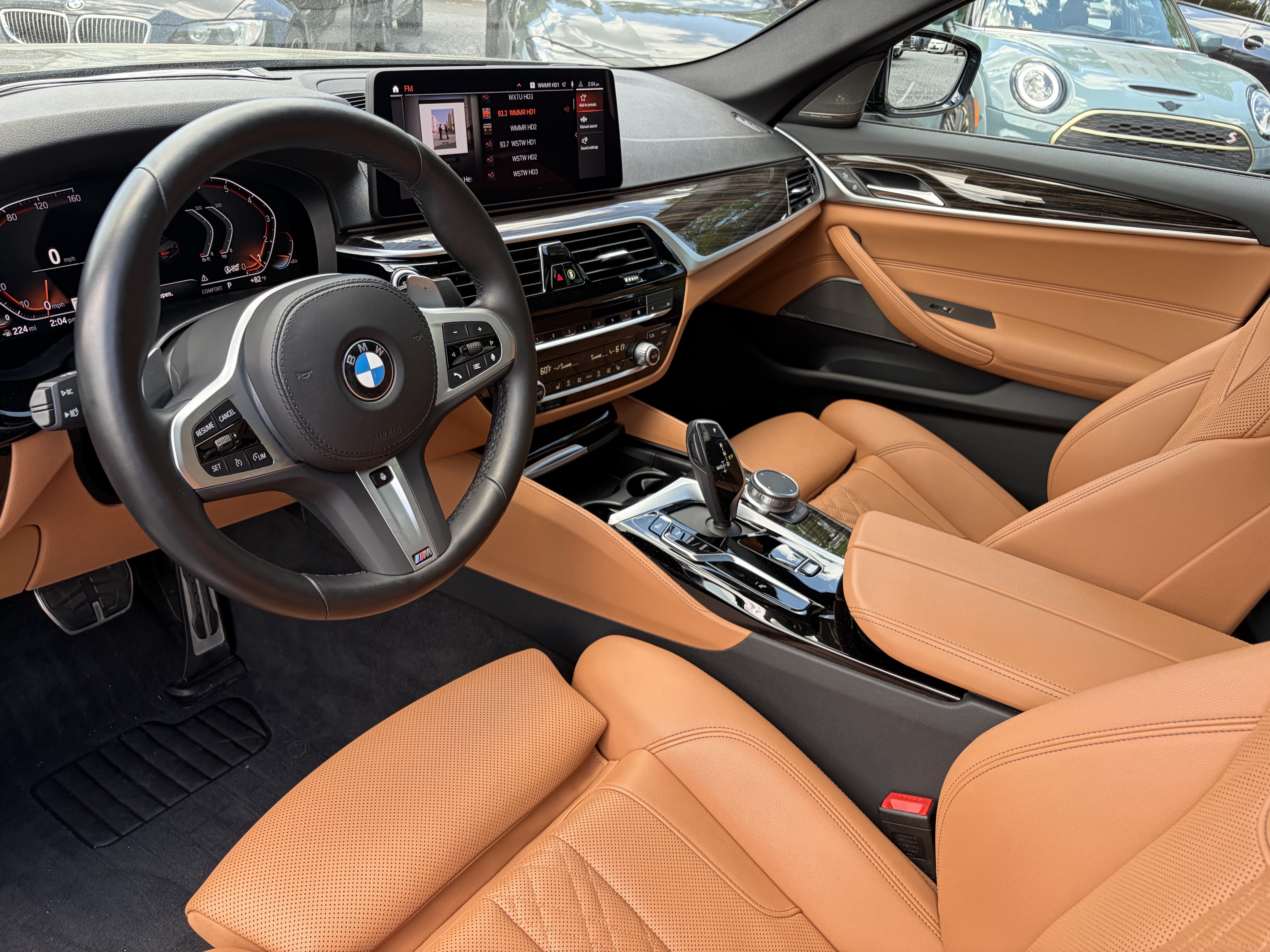 Certified 2023 BMW 530i xDrive w/ M Sport Package AWD/4WD image 11