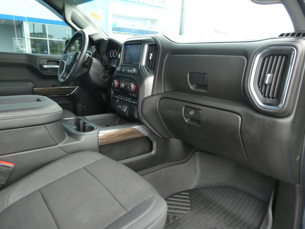 Certified 2022 Chevrolet Silverado 1500 RST AWD/4WD image 15
