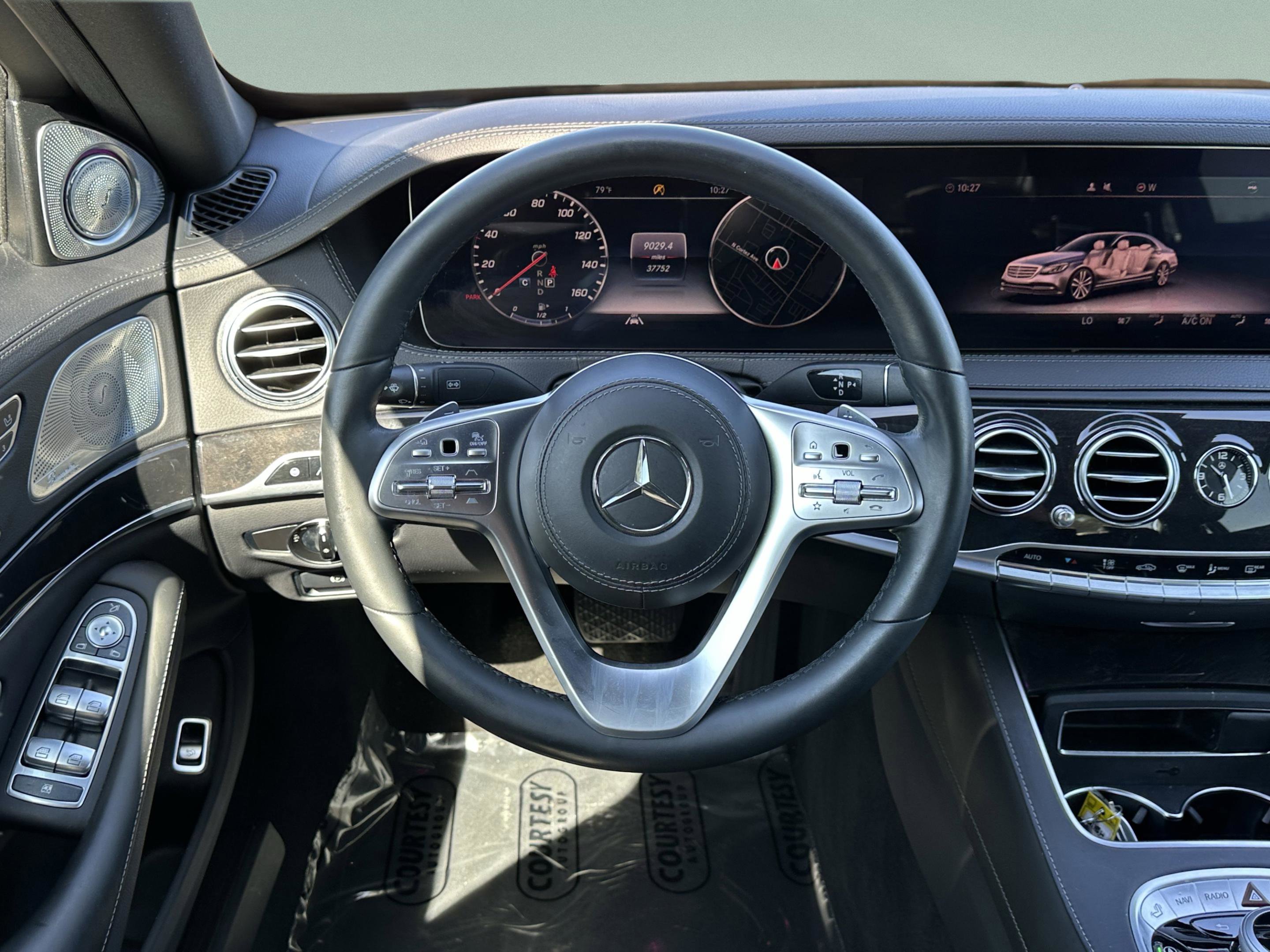 Used 2020 Mercedes-Benz S 560 4MATIC Sedan image 16