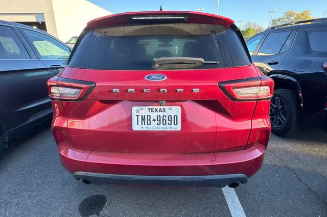 Used 2024 Ford Escape ST-Line image 4