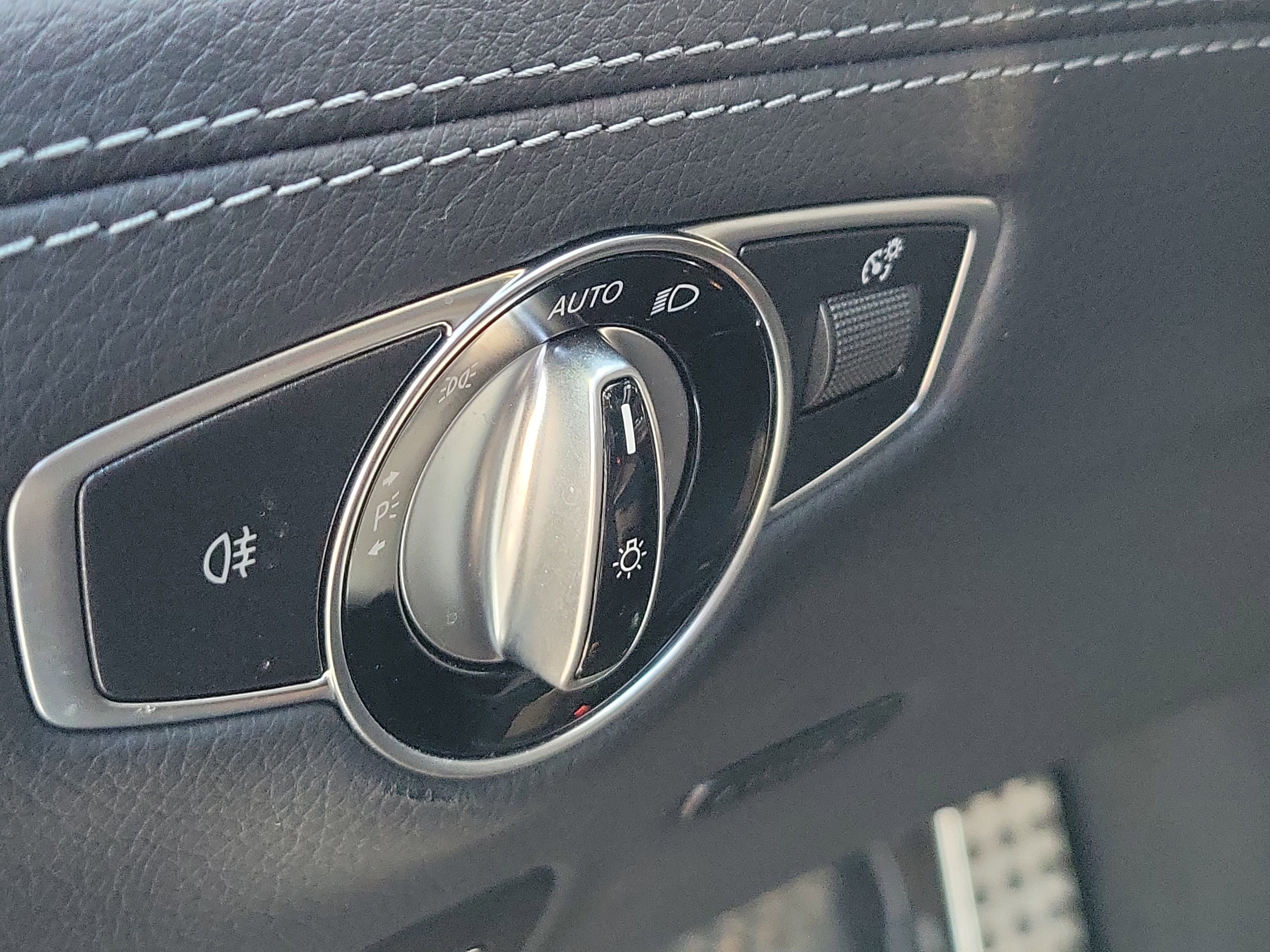 Used 2023 Mercedes-Benz AMG GT 53 image 27