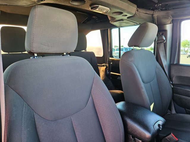 Used 2017 Jeep Wrangler Unlimited Sport w/ Connectivity Group AWD/4WD image 23