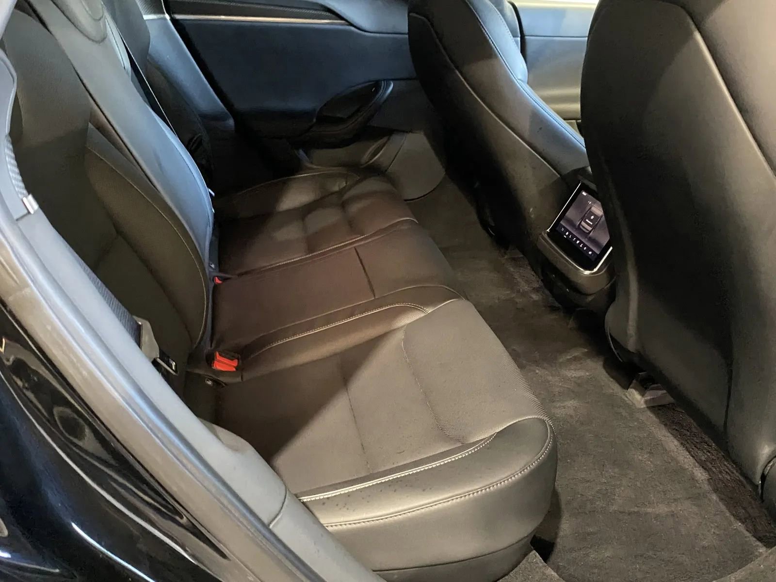 Used 2021 Tesla Model S Plaid image 7