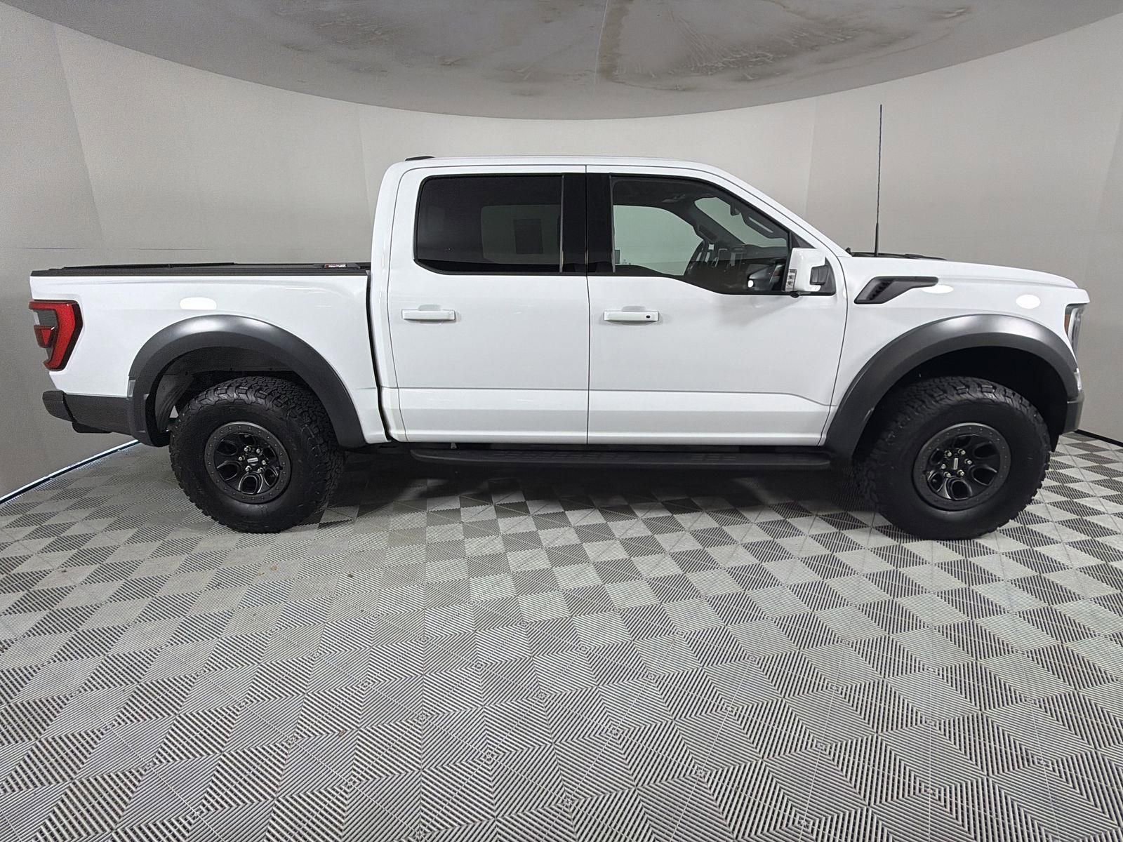 Used 2023 Ford F150 Raptor w/ Raptor Carbon Fiber Package image 6