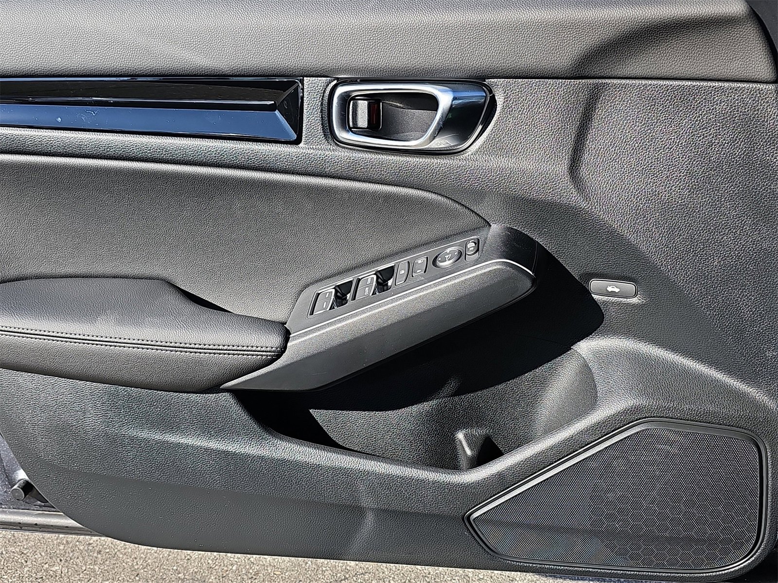 New 2025 Honda Civic FWD Hybrid Sedan image 29