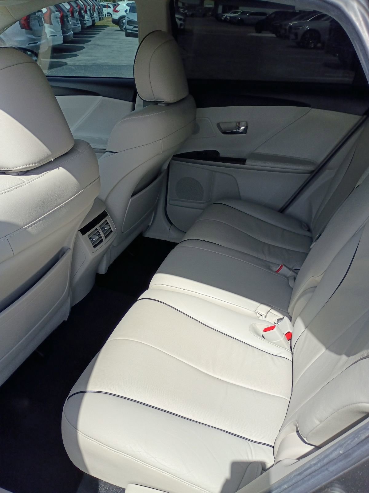 Used 2014 Toyota Venza XLE w/ XLE Premium Package FWD image 8