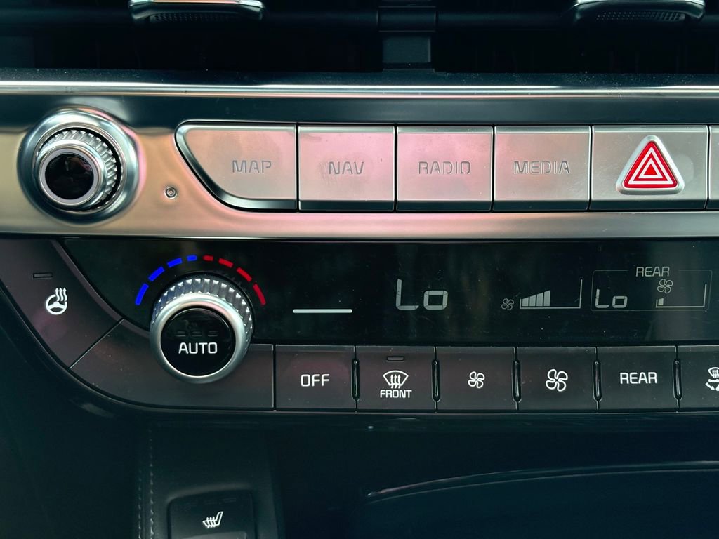 Used 2025 Kia Telluride SX Prestige X-Pro AWD/4WD image 27