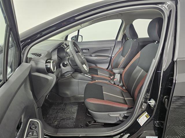 New 2025 Nissan Versa SR image 23