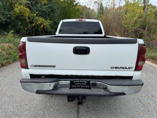 Used 2003 Chevrolet Silverado 2500 LS AWD/4WD image 6