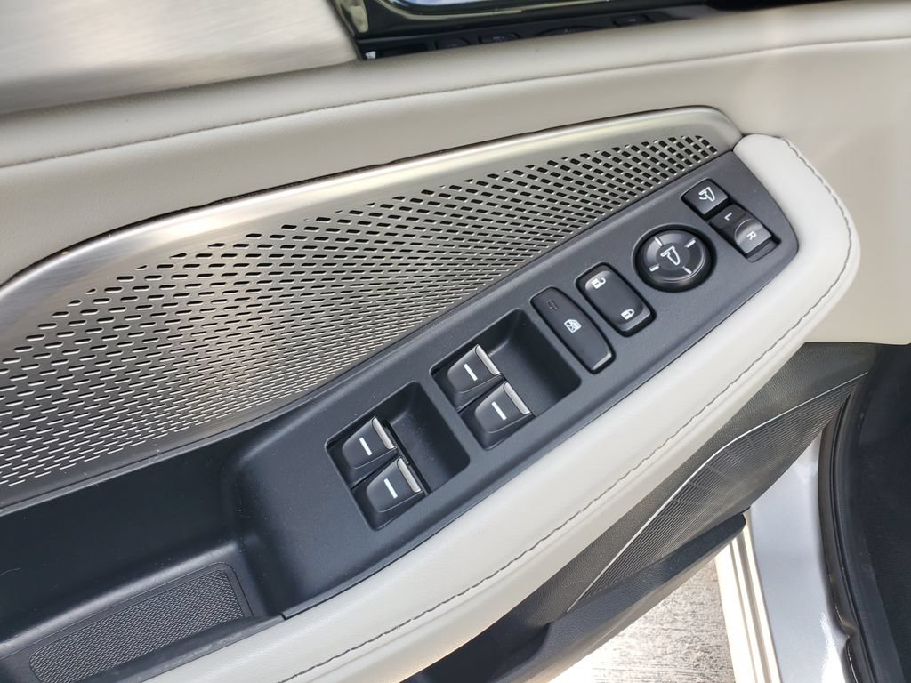 Used 2024 Acura MDX FWD w/ Technology Package image 20