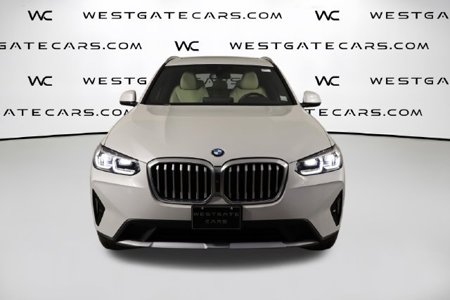 Used 2023 BMW X3 xDrive30i w/ Premium Package AWD/4WD image 2