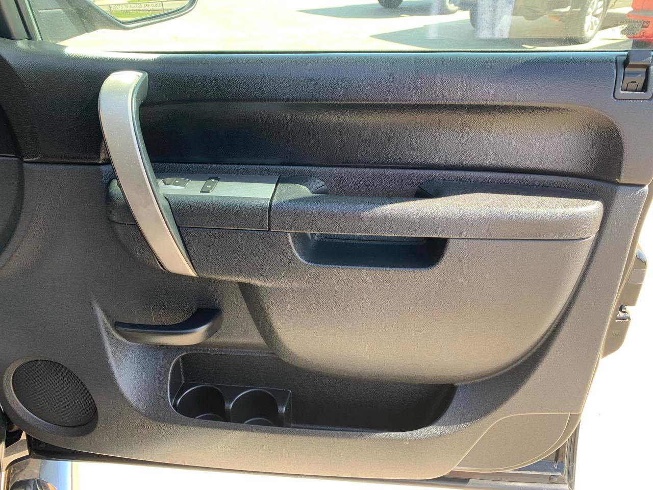 Used 2013 Chevrolet Silverado 1500 LT AWD/4WD image 13